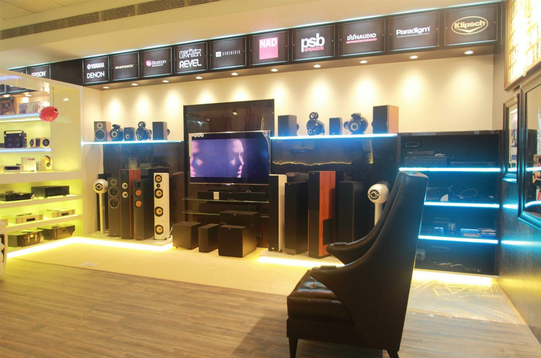 Show Room